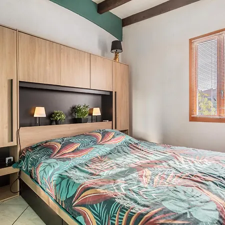 Les Sablons Lägenhet